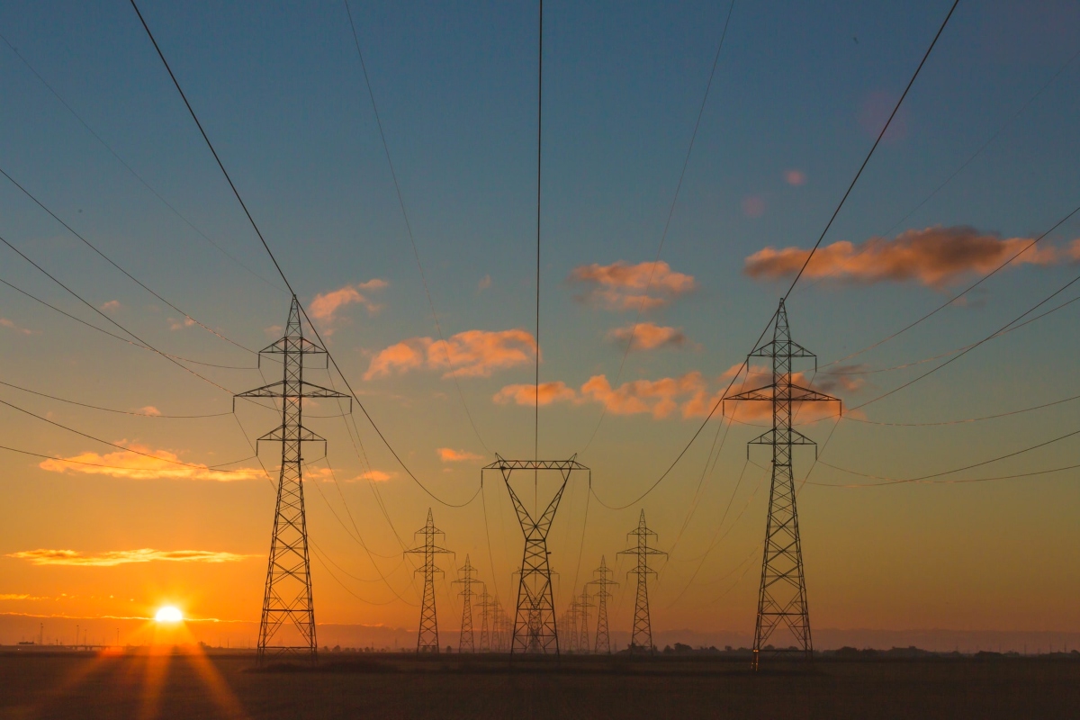 Power lines that can carry solar energy in Spain