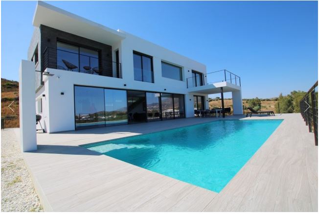 Swimming pool in Spanish villa