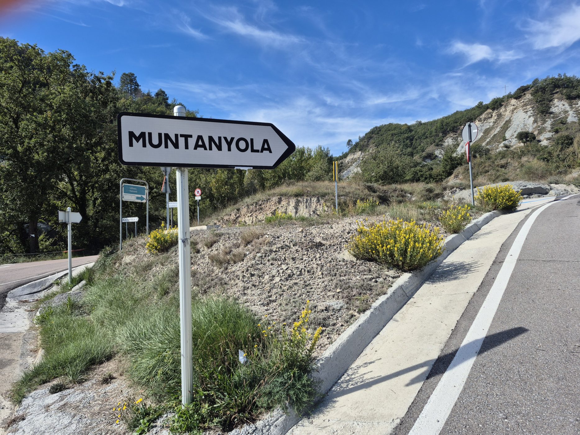 Muntanyola